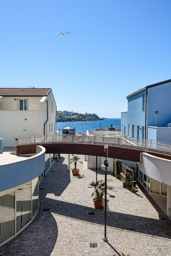 Marina Salivoli 2*